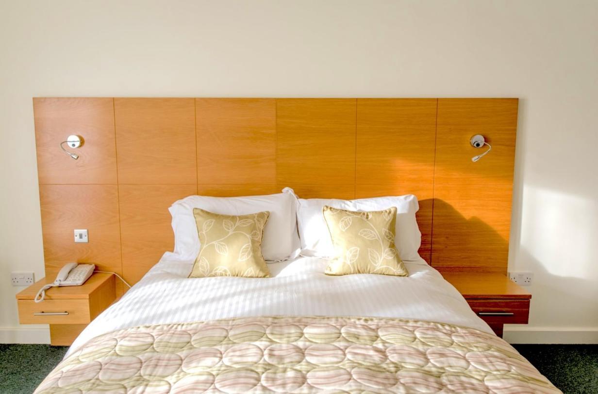 Croyde Bay Hotel Or Self Catering Bagian luar foto