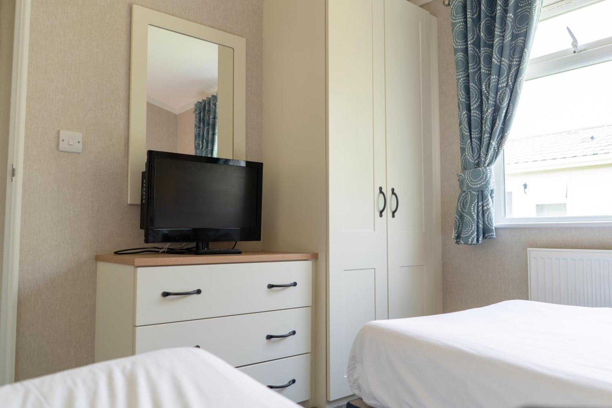 Croyde Bay Hotel Or Self Catering Bagian luar foto