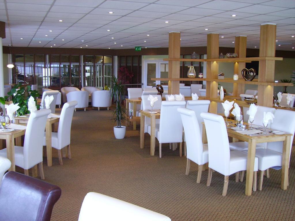 Croyde Bay Hotel Or Self Catering Bagian luar foto